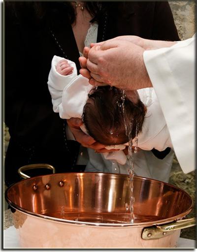 как происходит таинство крещения