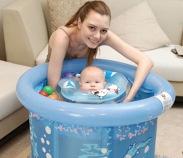 Приспособления для купания новорожденных