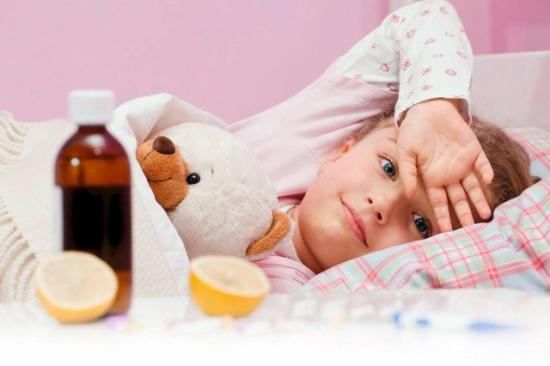чем лечить ребенка при первых признаках простуды