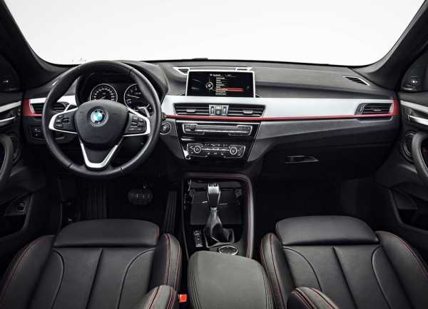 фото интерьер BMW X1 2016-2017 года