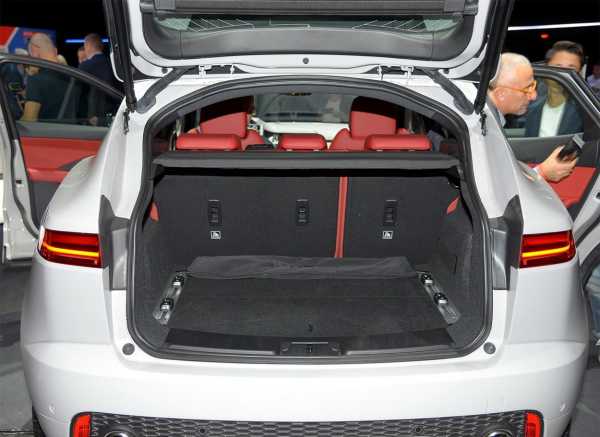 фото багажник Jaguar E-Pace 2017-2018