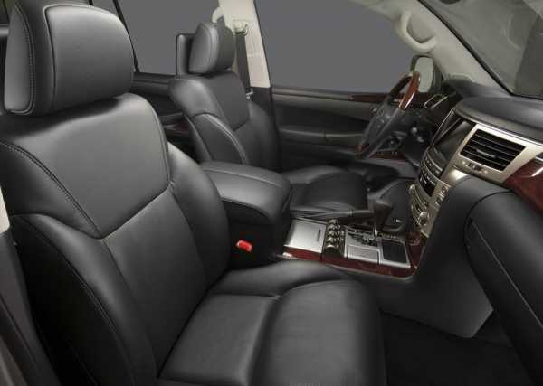 фотографии салона внедорожника Lexus LX 570 2013 года