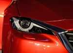 фото фары головного света Mazda CX-4 2016-2017 года