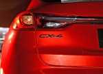 фото габаритные фонари Mazda CX-4 2016-2017 года