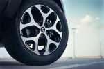 фото Renault Kaptur 2016-2017 года 17-дюймовые колеса