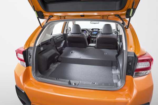 картинки багажника Subaru XV 2017-2018