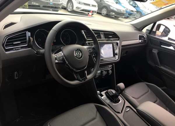 фото салона Volkswagen Tiguan XL 2017-2018